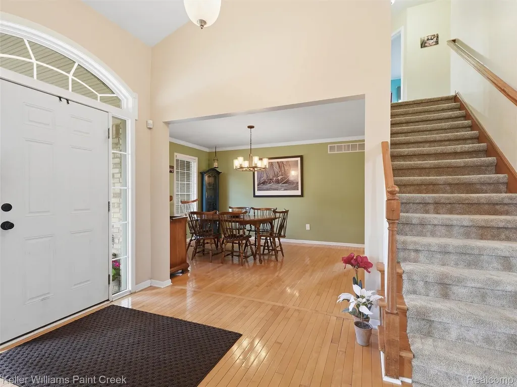 101 Willow Lake Drive Oxford Charter Township MI 48371