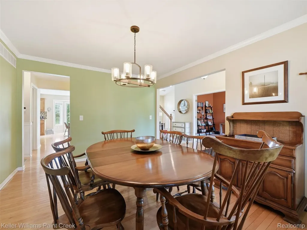 101 Willow Lake Drive Oxford Charter Township MI 48371
