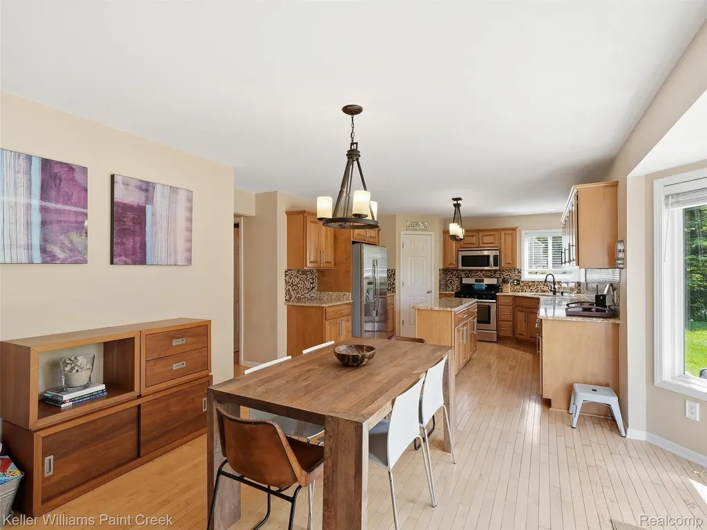 101 Willow Lake Drive Oxford Charter Township MI 48371