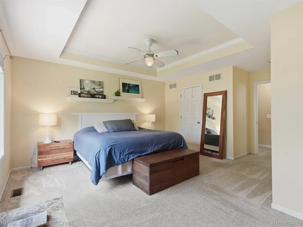 101 Willow Lake Drive Oxford Charter Township MI 48371