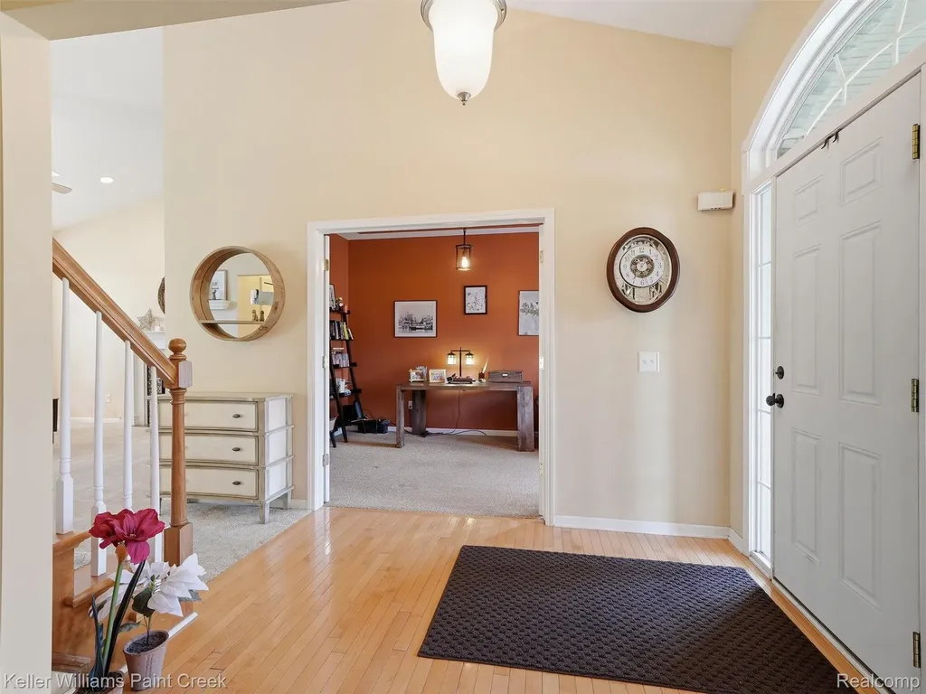 101 Willow Lake Drive Oxford Charter Township MI 48371