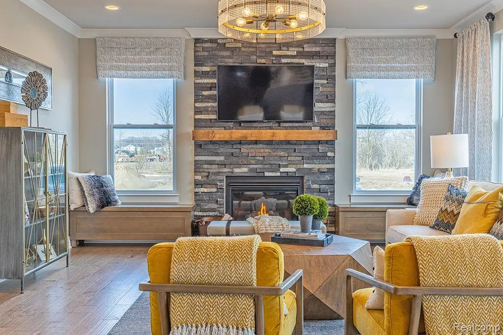 17280 Sarah Drive Macomb Township MI 48042