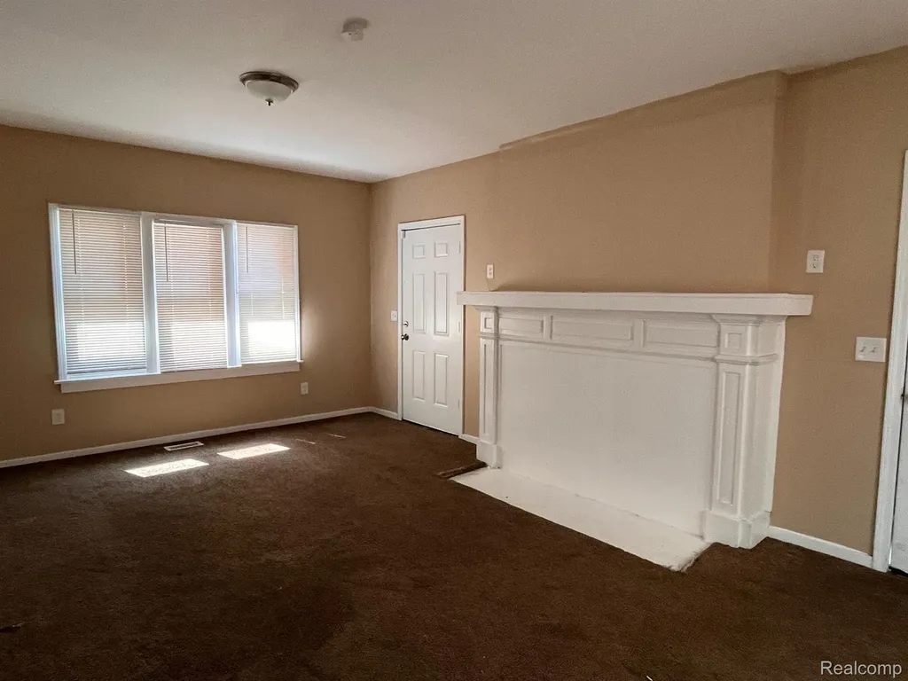 2711 Burlingame Street Detroit City MI 48206