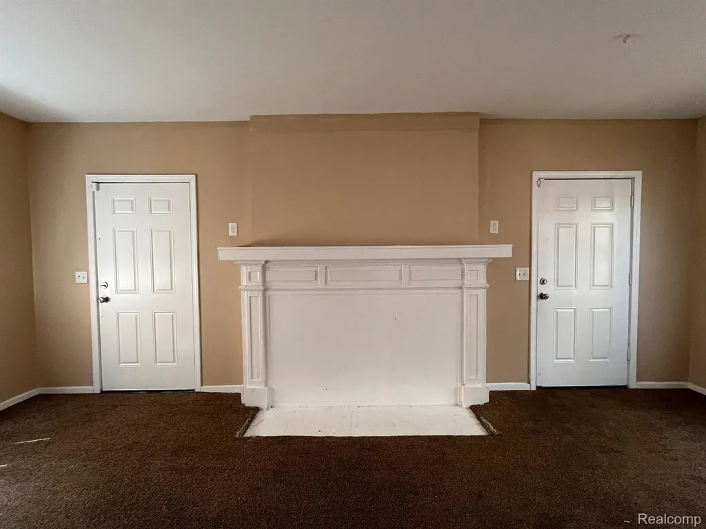 2711 Burlingame Street Detroit City MI 48206