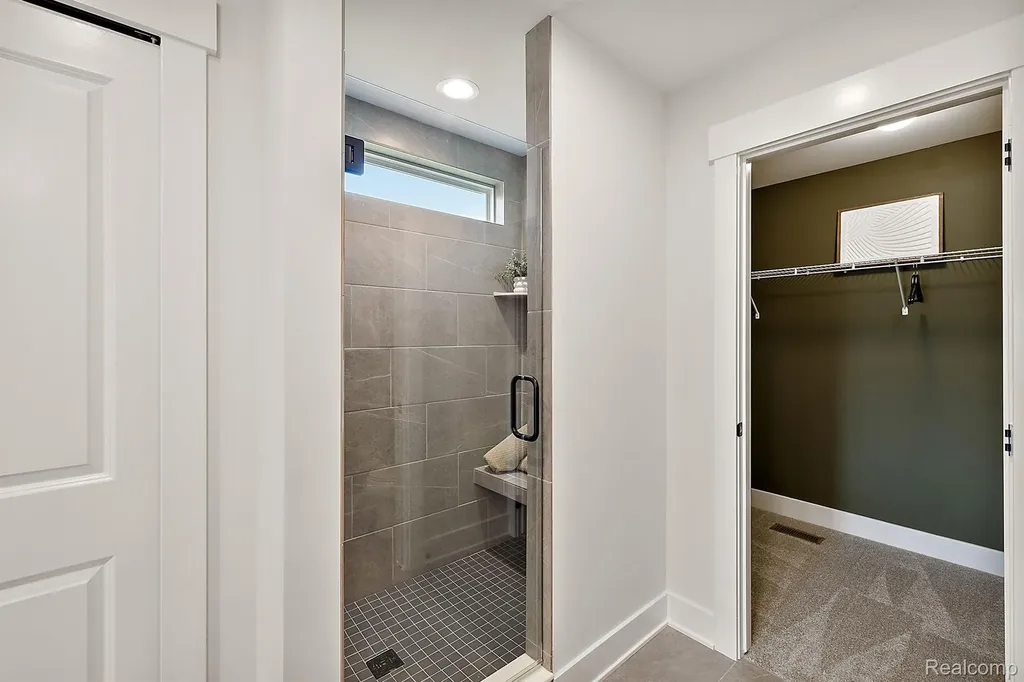 17306 Sarah Drive Macomb Township MI 48042