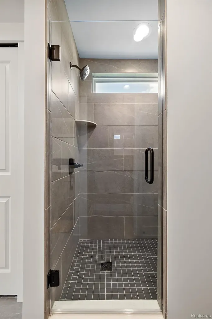 17306 Sarah Drive Macomb Township MI 48042