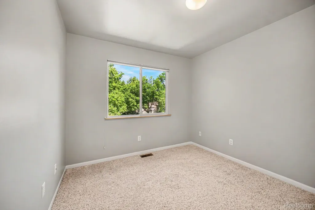 1390 Patricia Avenue Ann Arbor City MI 48103