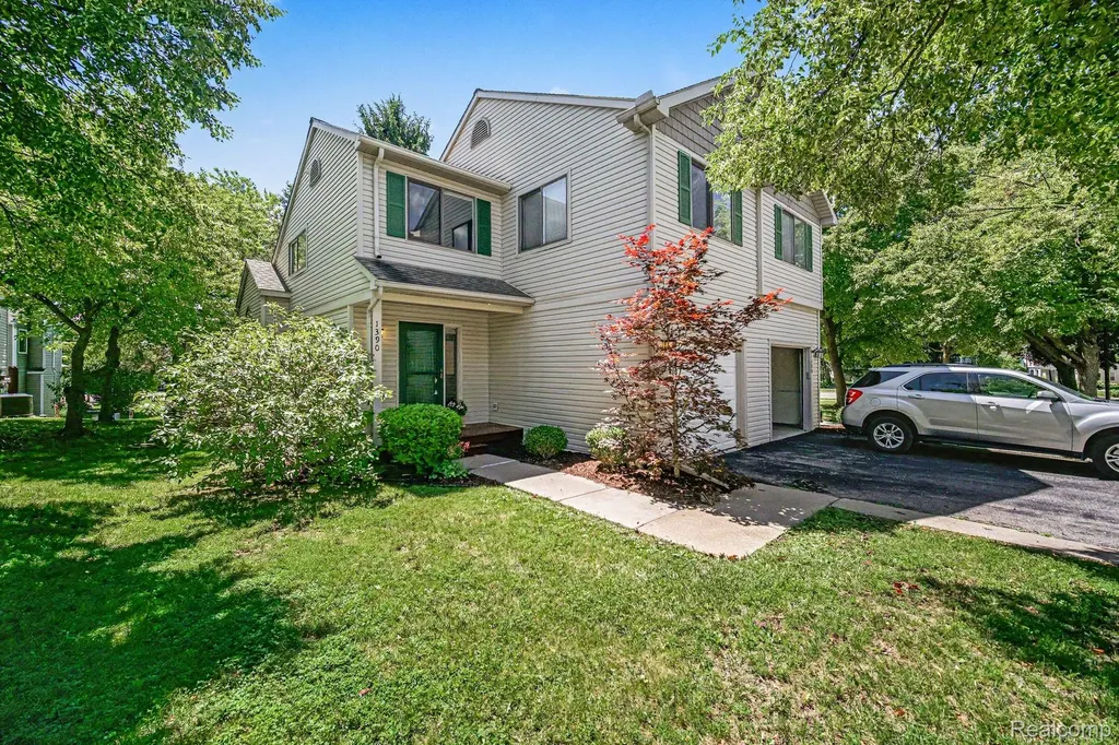 1390 Patricia Avenue Ann Arbor City MI 48103