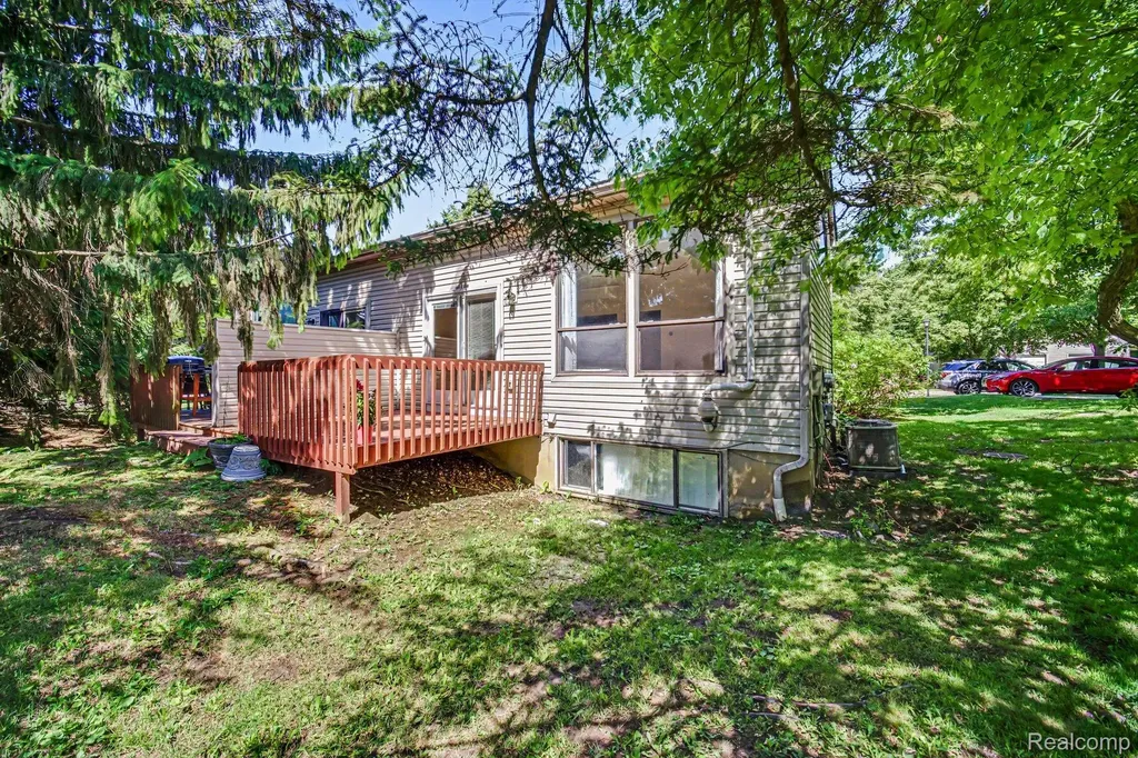 1390 Patricia Avenue Ann Arbor City MI 48103