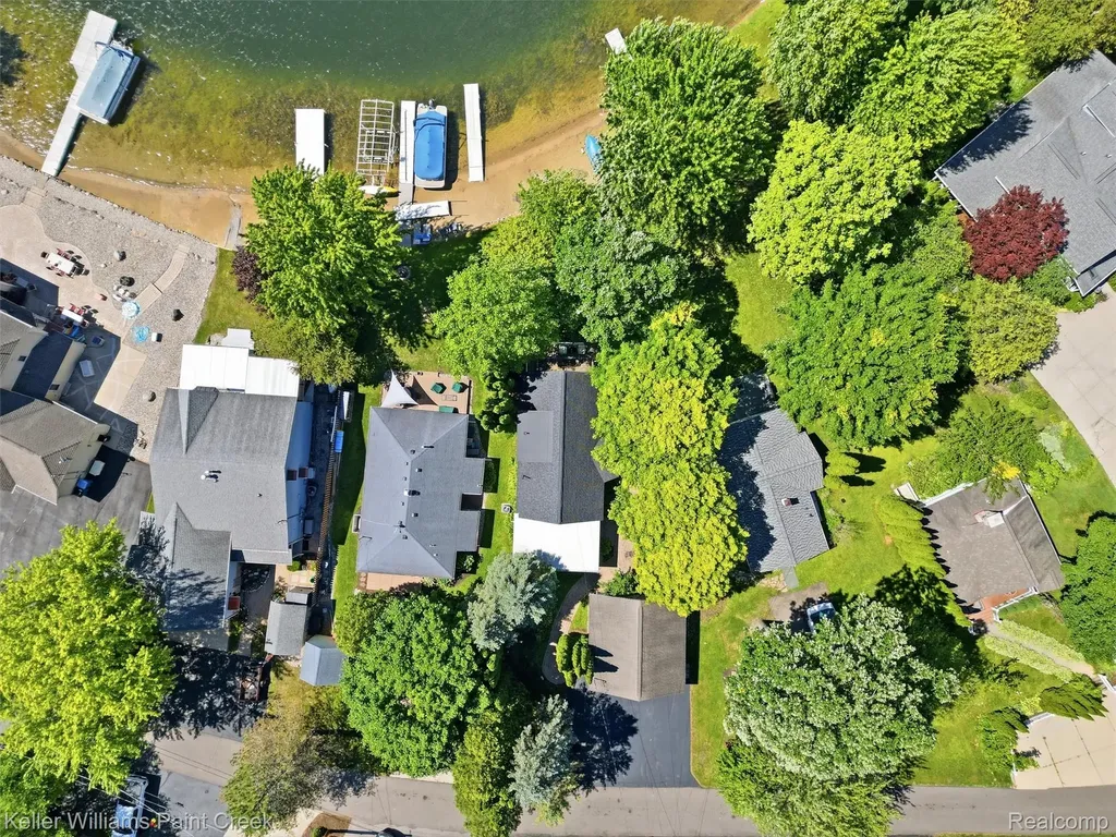 10435 Spring Street Tyrone Township MI 48430