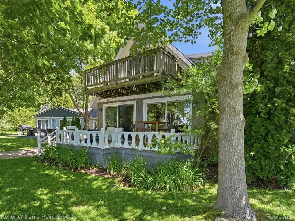 10435 Spring Street Tyrone Township MI 48430