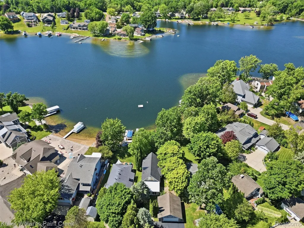 10435 Spring Street Tyrone Township MI 48430