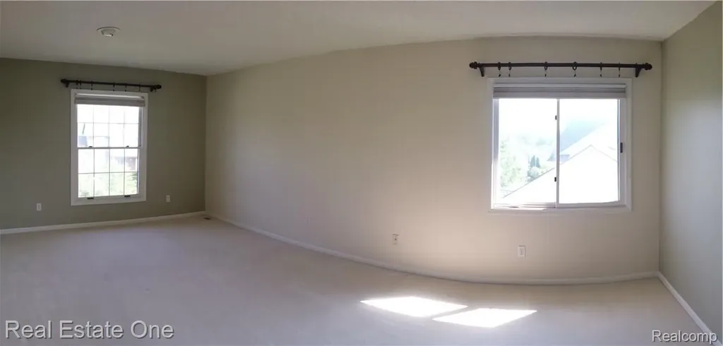 475 Dorchester Way Milford Village MI 48381