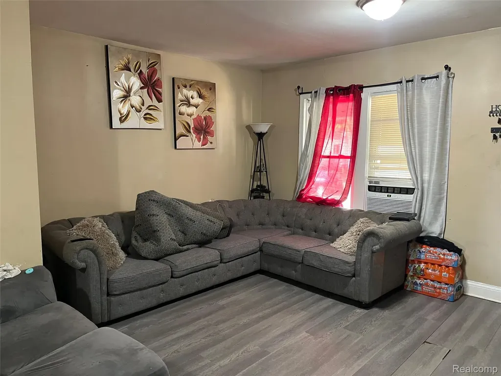 10139 Beechdale Street Detroit City MI 48204