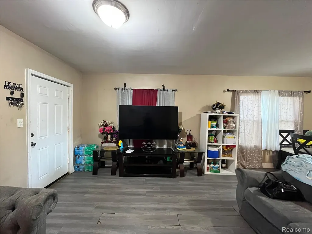 10139 Beechdale Street Detroit City MI 48204