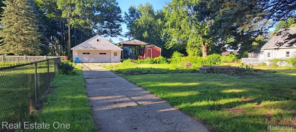 23765 Mary Street Taylor City MI 48180