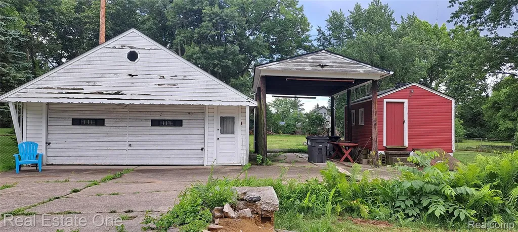 23765 Mary Street Taylor City MI 48180