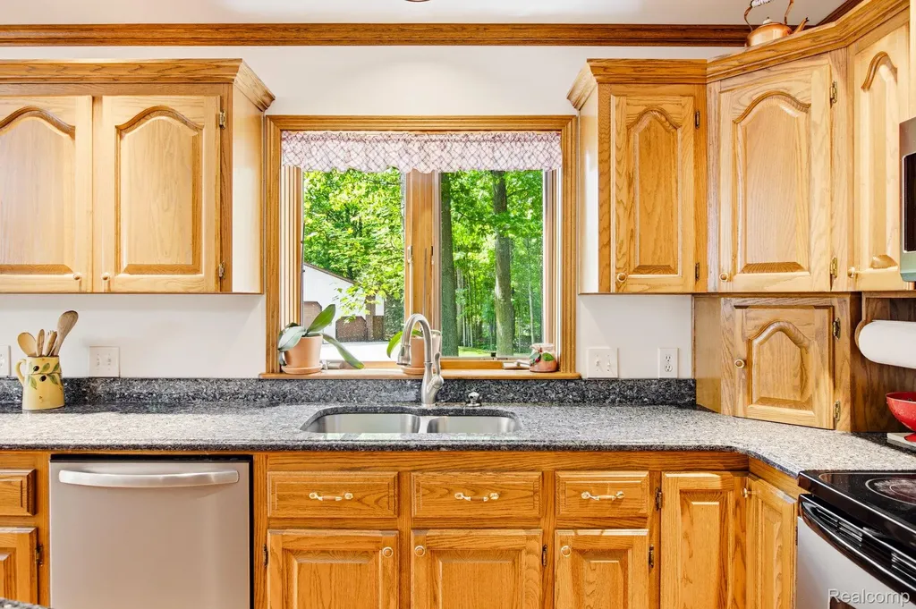 3121 Abbottsford Road Clyde Township MI 48049