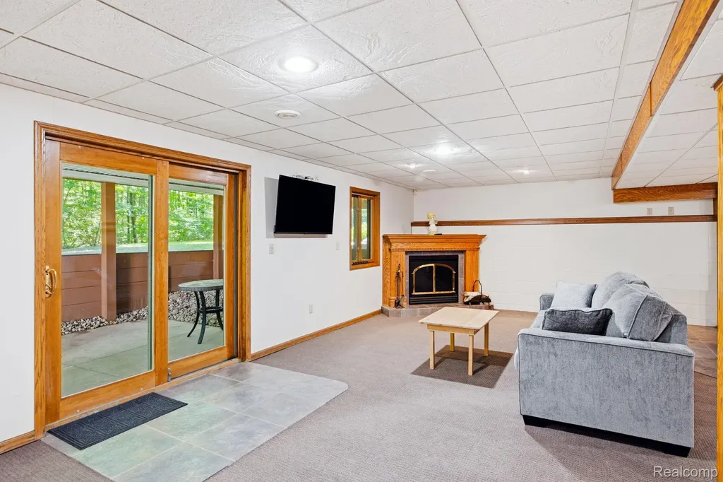 3121 Abbottsford Road Clyde Township MI 48049