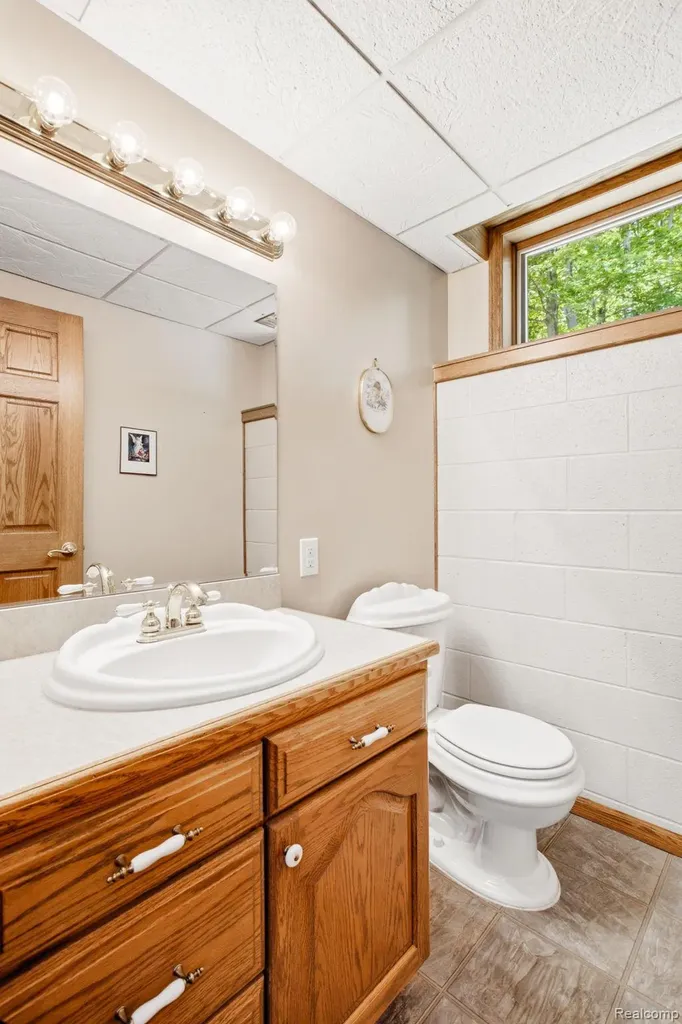 3121 Abbottsford Road Clyde Township MI 48049