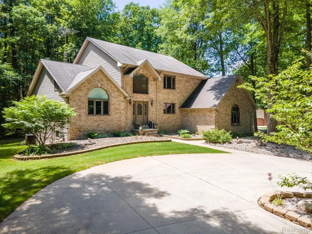 3121 Abbottsford Road Clyde Township MI 48049