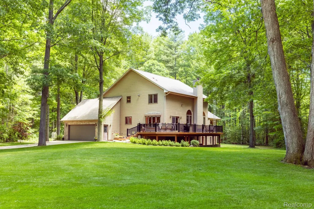 3121 Abbottsford Road Clyde Township MI 48049