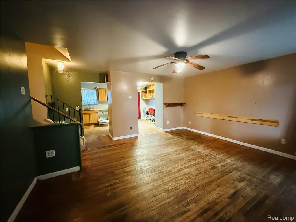 1501 Barchester Street Westland City MI 48186