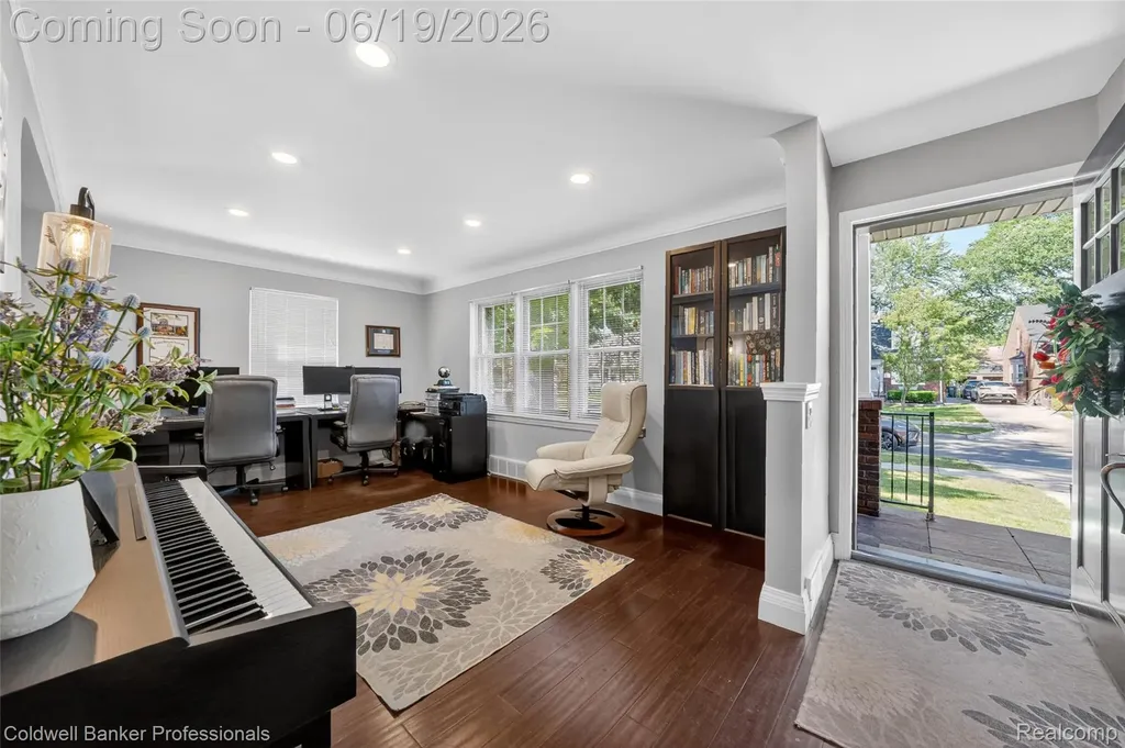 1625 Hampton Road Grosse Pointe Woods City MI 48236