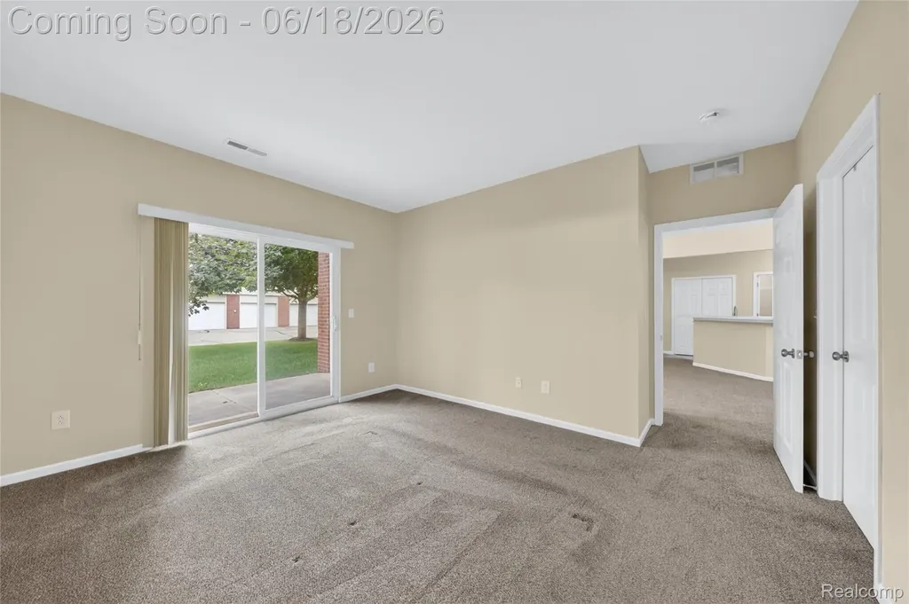 23104 Chesapeake Circle Commerce Charter Township MI 48390