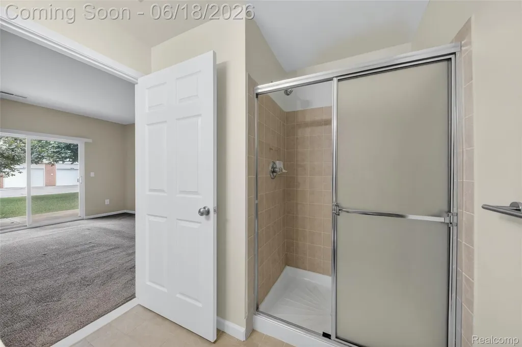 23104 Chesapeake Circle Commerce Charter Township MI 48390