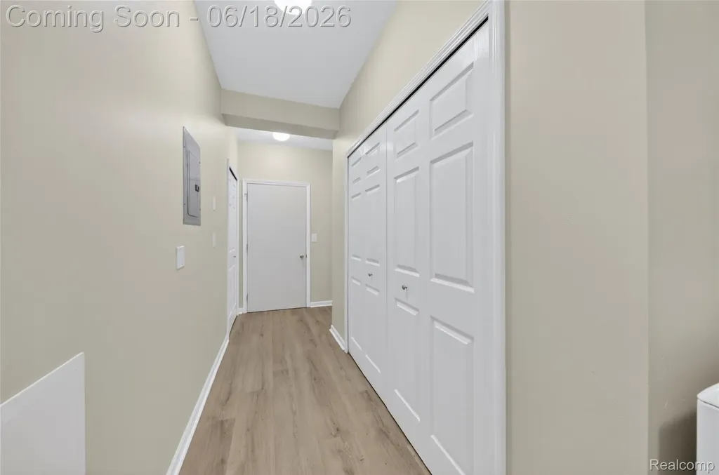 23104 Chesapeake Circle Commerce Charter Township MI 48390