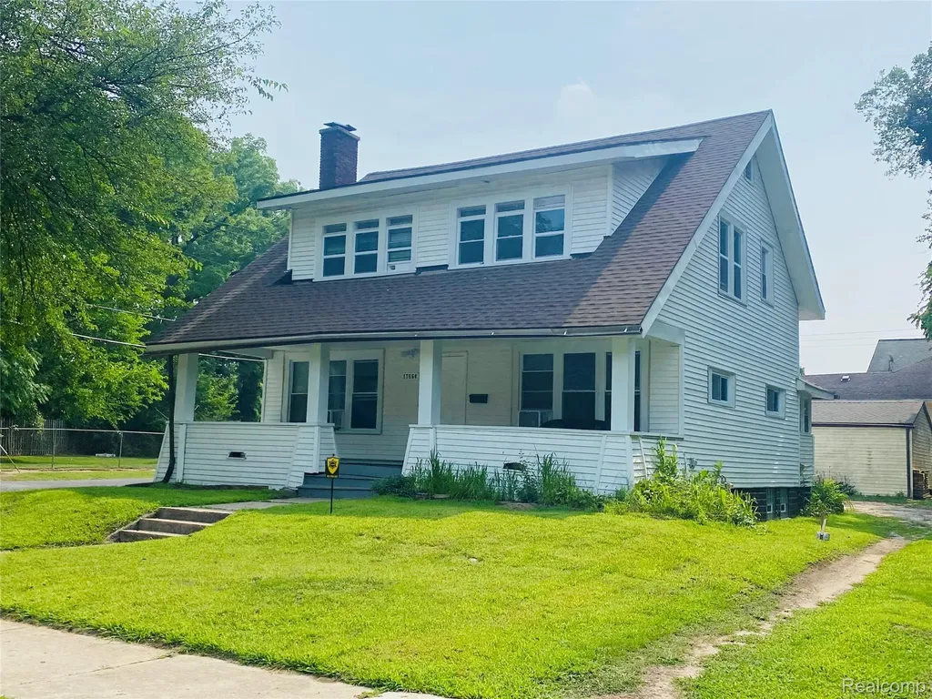 17564 Cooley Street Detroit City MI 48219