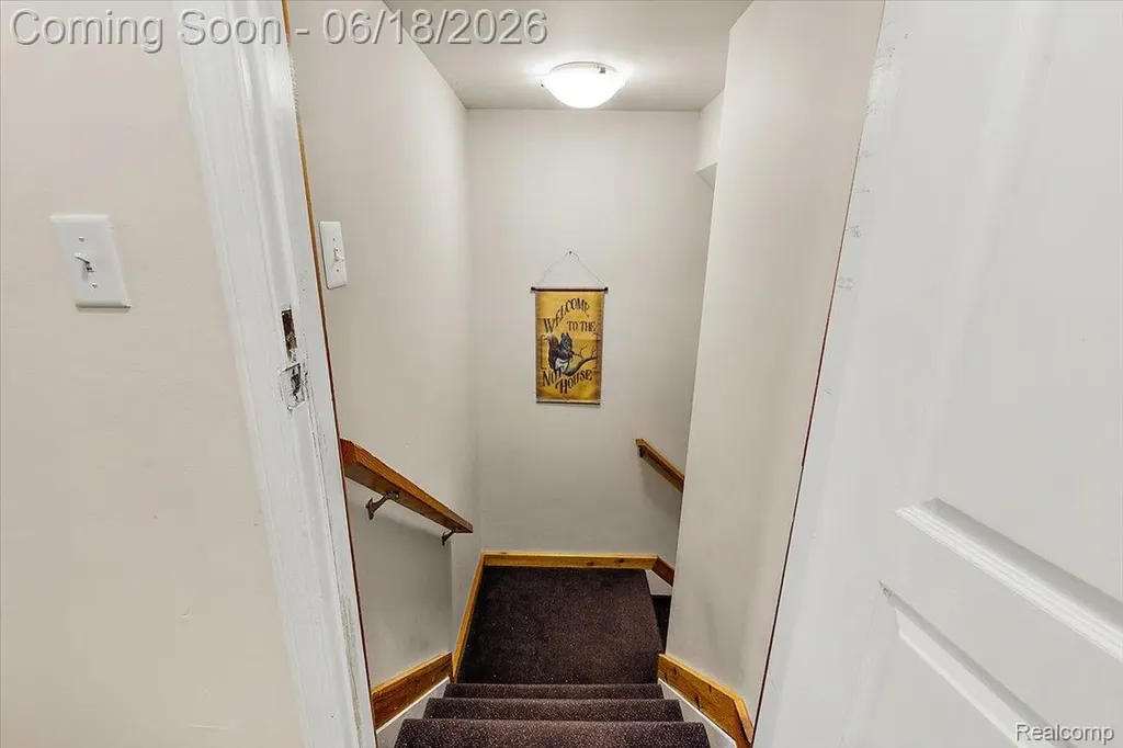 1043 River Mist Drive Rochester City MI 48307