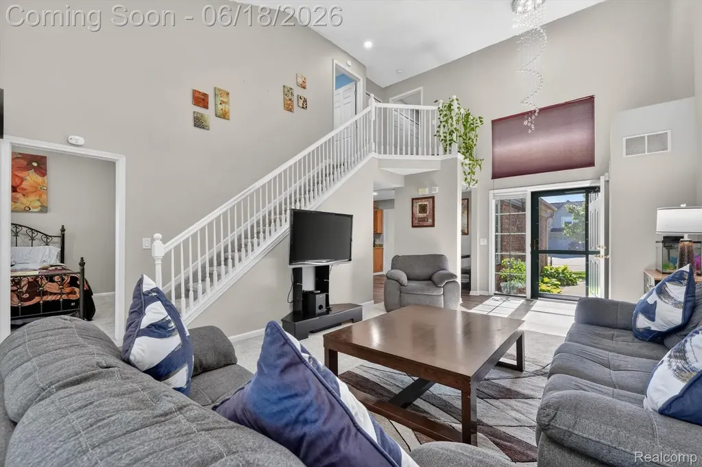 183 Daniel Avenue Westland City MI 48186