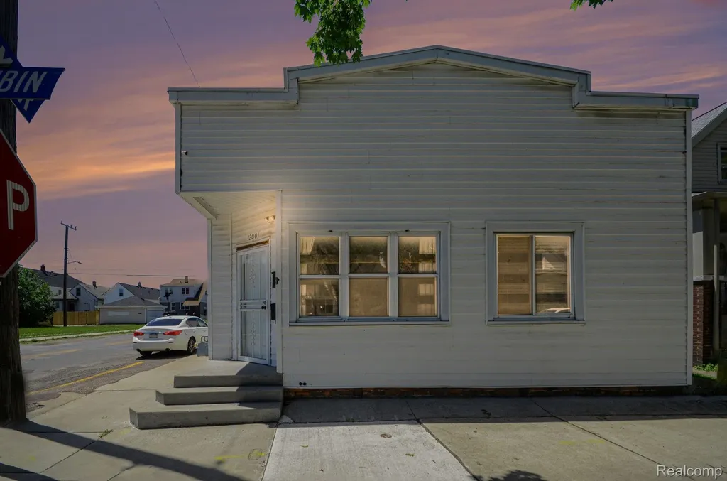 12001 Saint Aubin Street Hamtramck City MI 48212