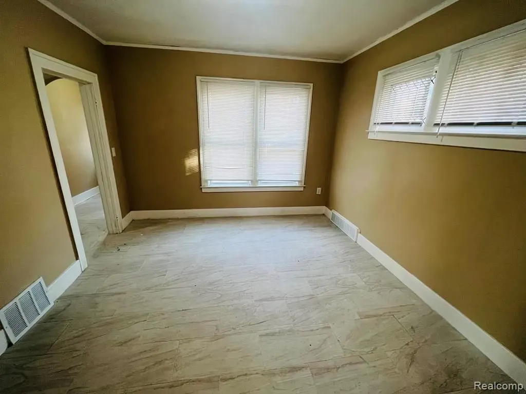 12125 Cloverlawn Street Detroit City MI 48204
