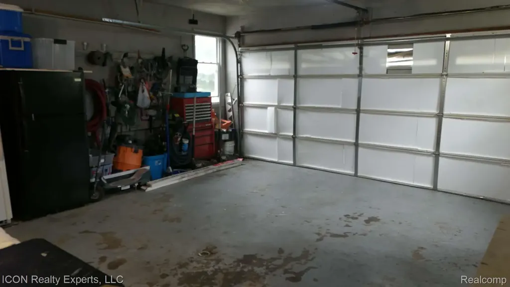 4959 Irwindale Drive Waterford Charter Township MI 48328