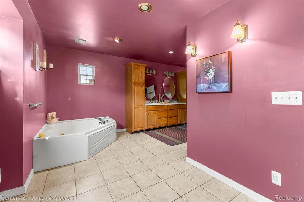8095 S Huron River Drive York Charter Township MI 48197