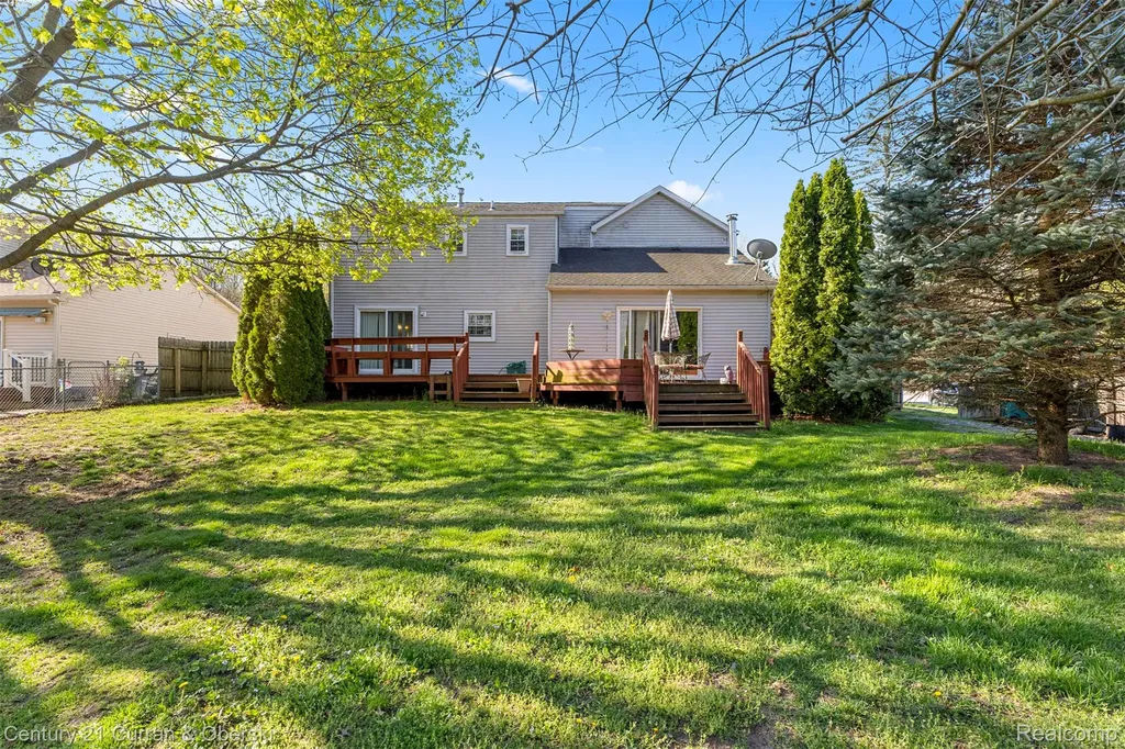 8095 S Huron River Drive York Charter Township MI 48197