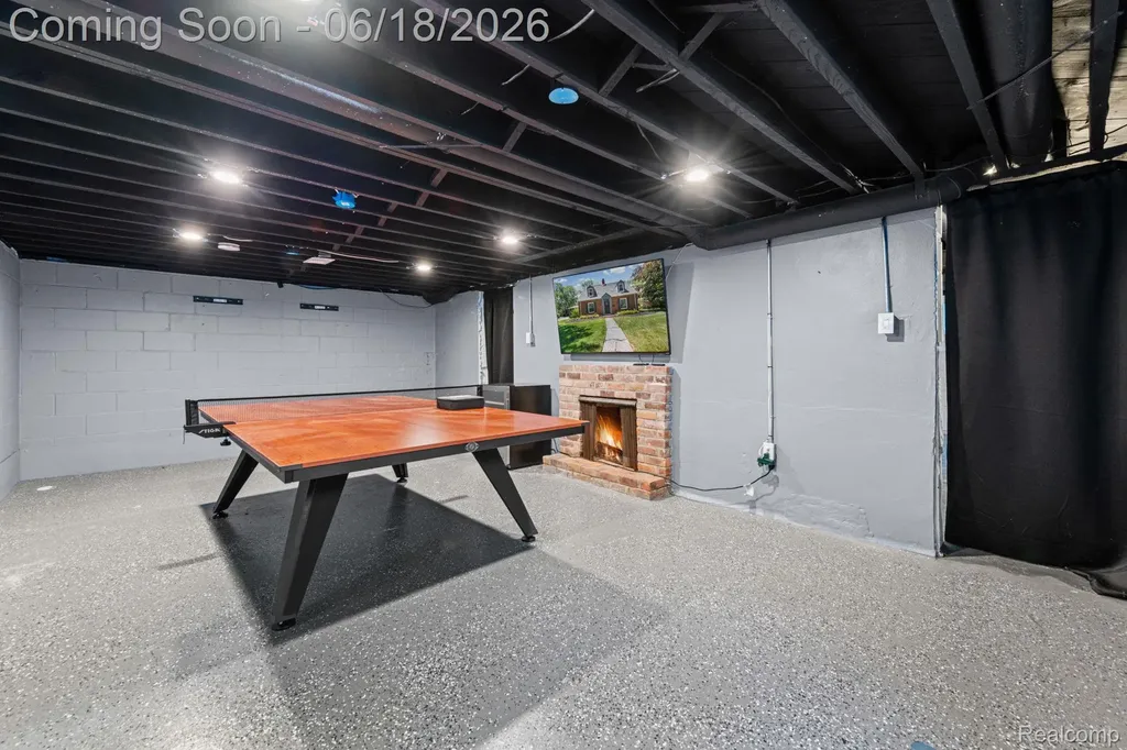 4303 N Verona Circle Royal Oak City MI 48073
