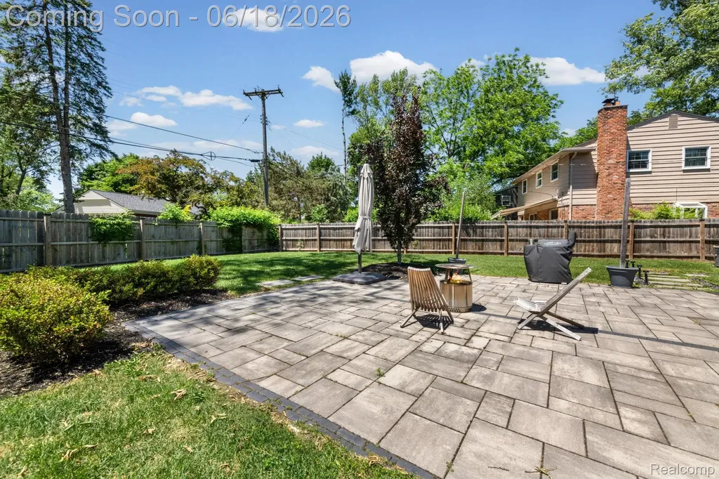 4303 N Verona Circle Royal Oak City MI 48073