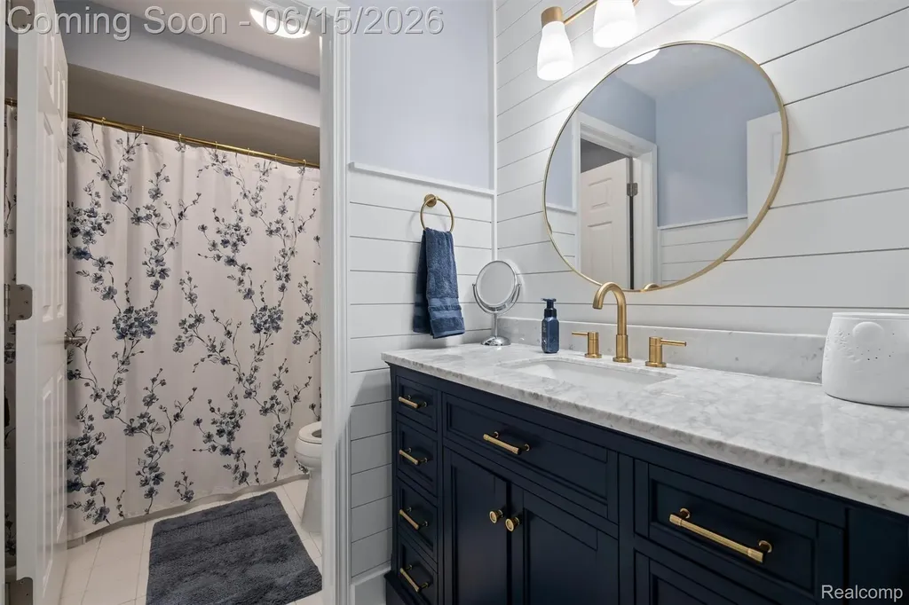 68960 Silver Fox Lane Washington Township MI 48095