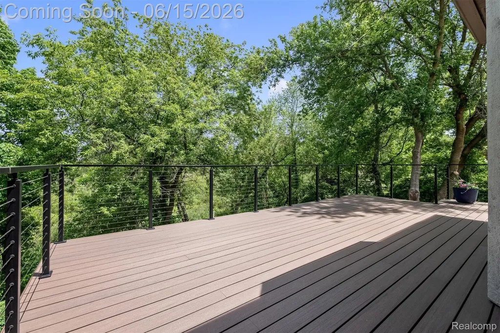 68960 Silver Fox Lane Washington Township MI 48095