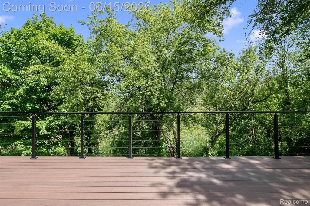 68960 Silver Fox Lane Washington Township MI 48095