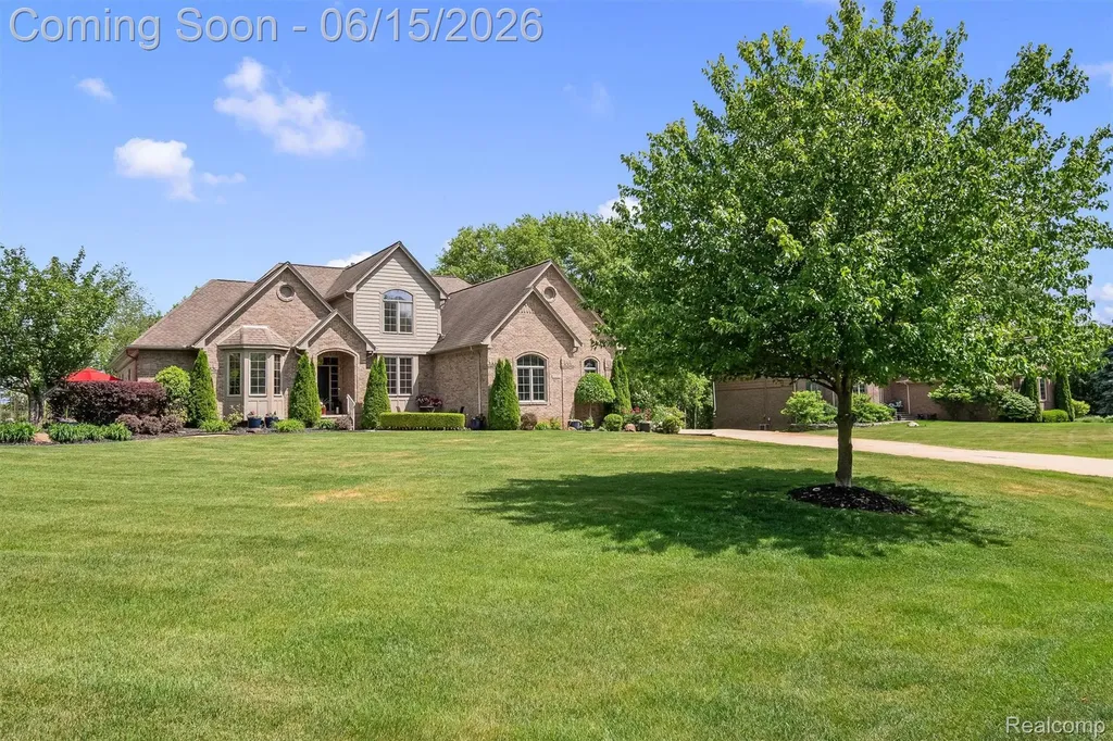 68960 Silver Fox Lane Washington Township MI 48095