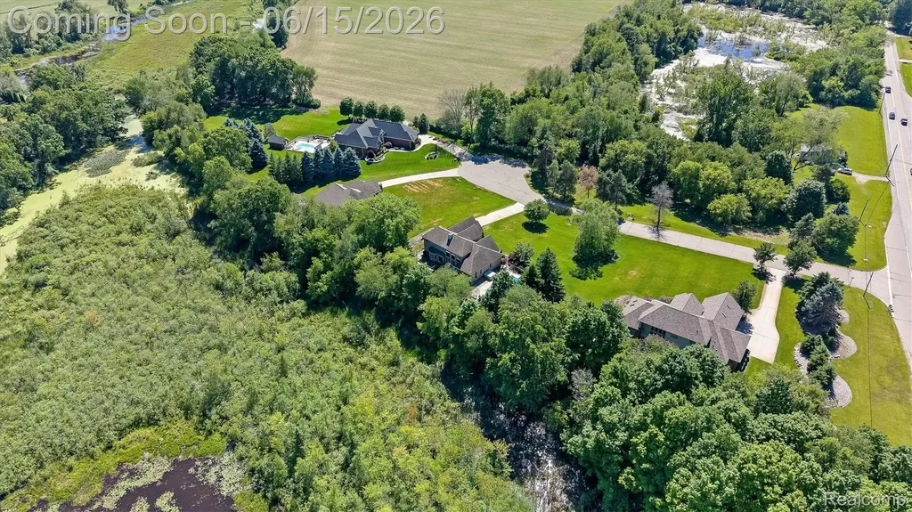 68960 Silver Fox Lane Washington Township MI 48095