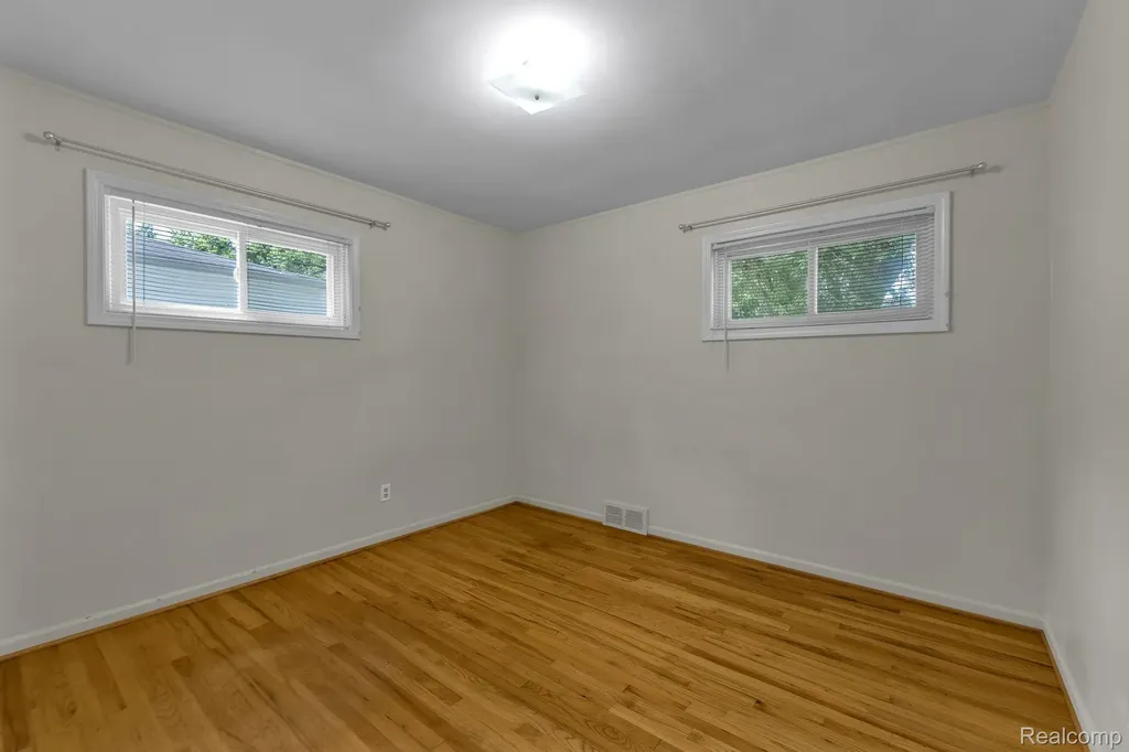 18257 Indian Redford Charter Township MI 48240