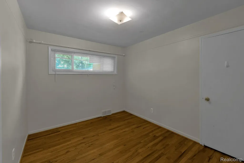 18257 Indian Redford Charter Township MI 48240