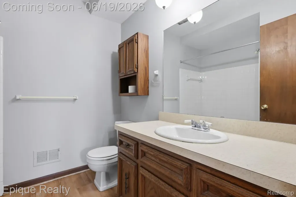 51600 Shelby Road Shelby Charter Township MI 48316