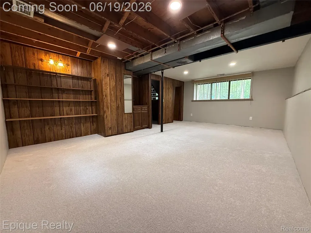 51600 Shelby Road Shelby Charter Township MI 48316